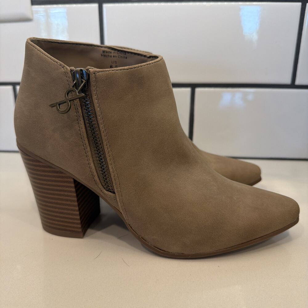 Parker & Sky Brown Suede Ankle Bootie Block Heel Zipper Round Pointed Toe 6.5